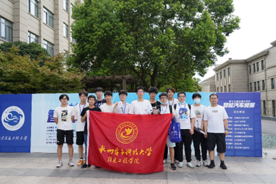 1683524862809755.jpg 1683524995768.jpg