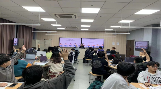 1683514598692708.jpg 1683514723257.jpg